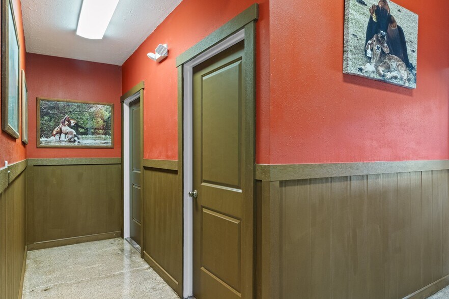 More Photos Of 508 Citrus Ave, Crystal River Restaurant For Sale