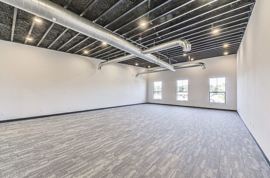 More Photos Of 11821 FM 1488, Magnolia Medical For Sale