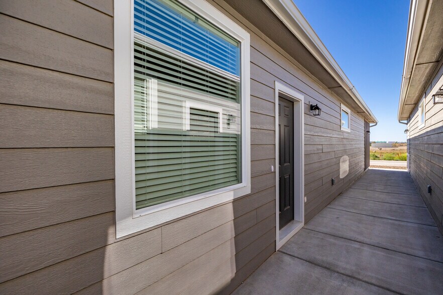 More Photos Of 1859 NW Enterprise St, Mountain Home Multifamily For Sale