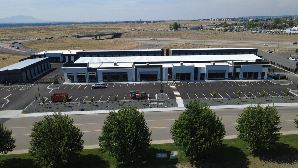 Primary Photo Of 9707 St Thomas dr, Pasco General Retail For Lease