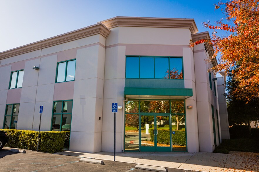 More Photos Of 5575 Daniels St, Chino Warehouse For Sale