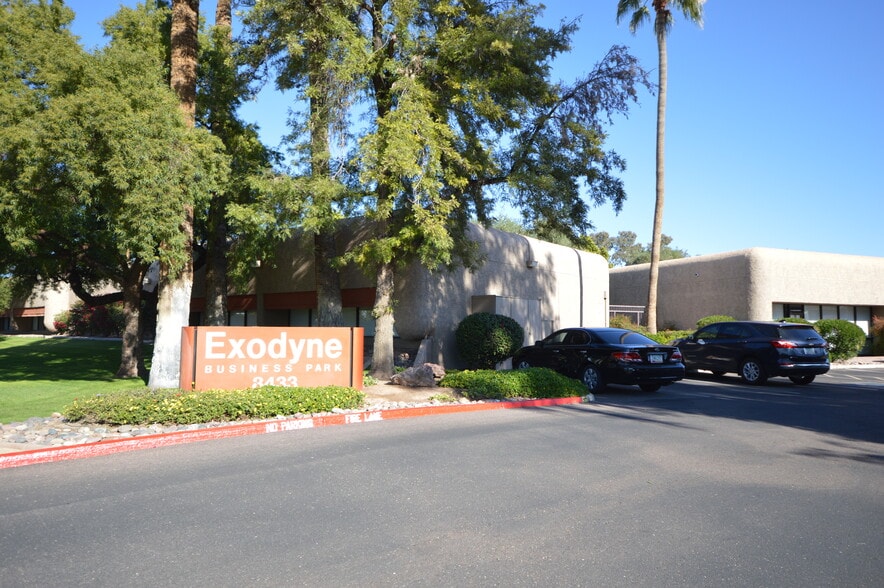More Photos Of 8433 N Black Canyon Fwy, Phoenix Office For Lease