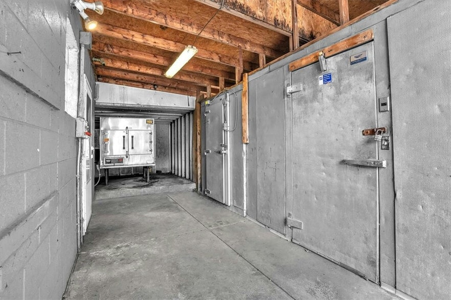 More Photos Of 3006 Lewis Run Rd, Clairton Restaurant For Sale