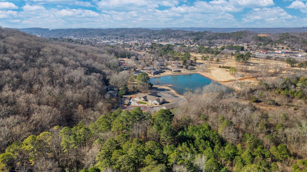 More Photos Of 502 Crystal Lake Dr NE, Fort Payne Golf Course Driving Range For Sale