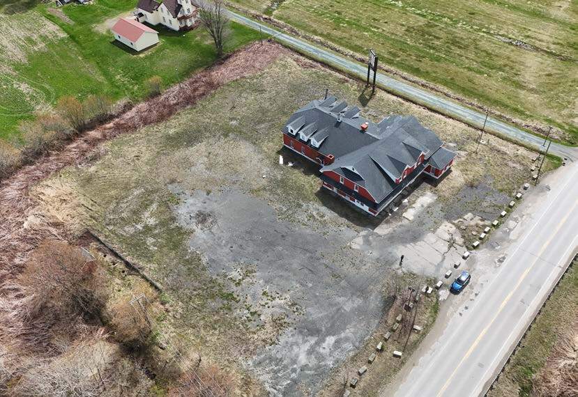 More Photos Of 305 Rang Du Pays-Brulé, Saint-Célestin Freestanding For Sale