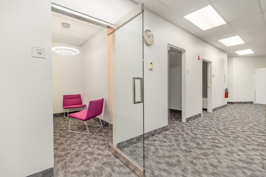 More Photos Of 3000 E Ridge Rd, Rochester Office For Lease