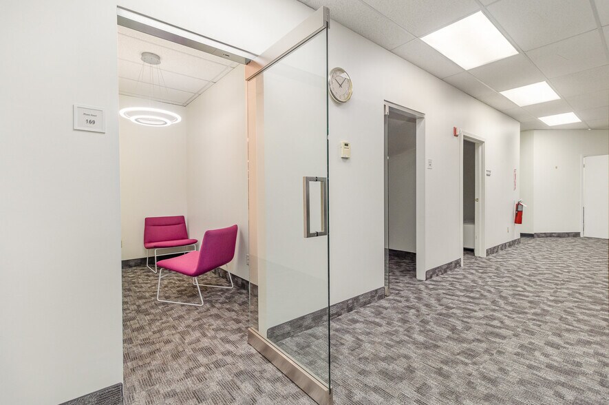 More Photos Of 3000 E Ridge Rd, Rochester Office For Lease