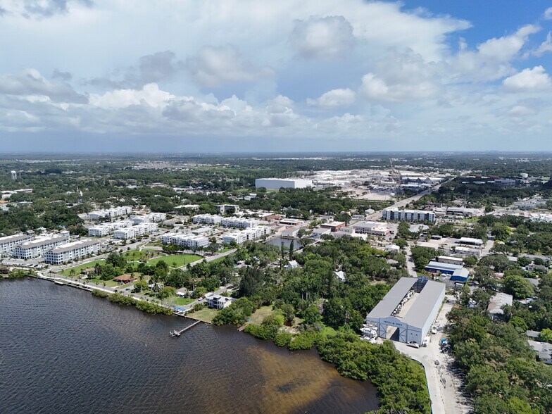 More Photos Of 214 9th St E, Bradenton Land For Sale