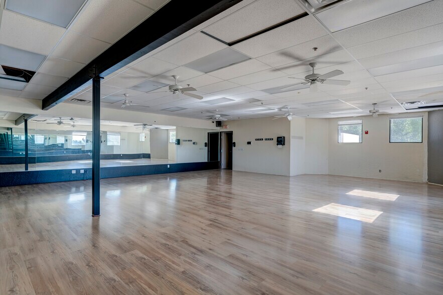 More Photos Of 3600 Ranch Dr, Prescott Freestanding For Sale