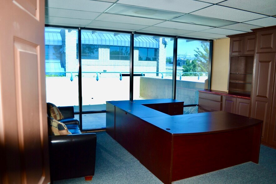 More Photos Of 9233 Charles Smith Ave, Rancho Cucamonga Flex For Lease