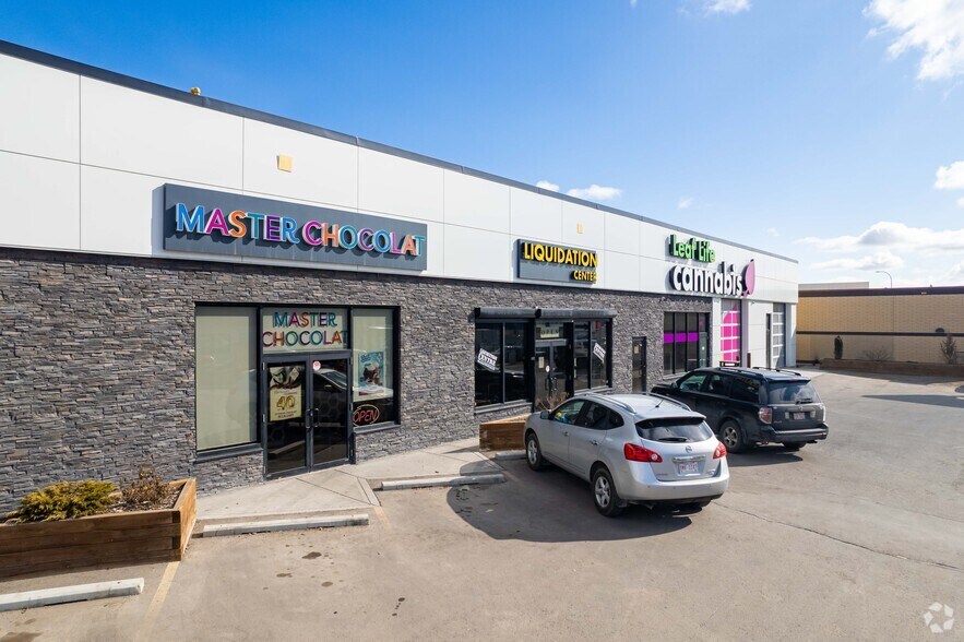 More Photos Of 560 69th Ave SW, Calgary Freestanding For Lease