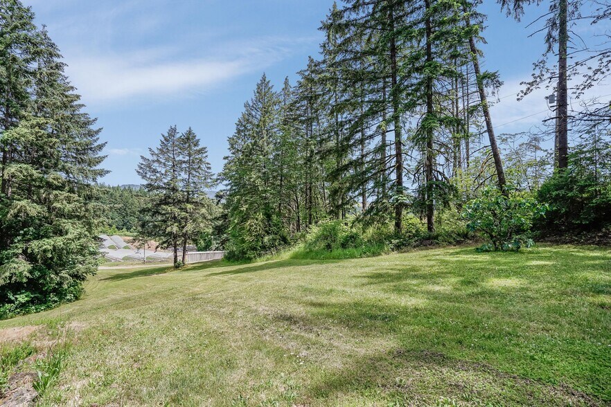 More Photos Of 23175 NE Ridge Rd, Gaston Land For Sale