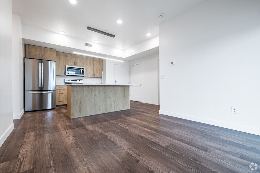 More Photos Of 81 W 300 S, Logan Apartments For Lease