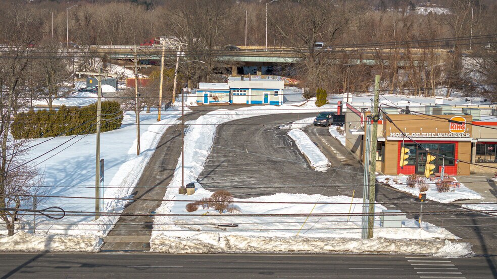 More Photos Of 157 Washington Ave, North Haven Auto Repair For Sale