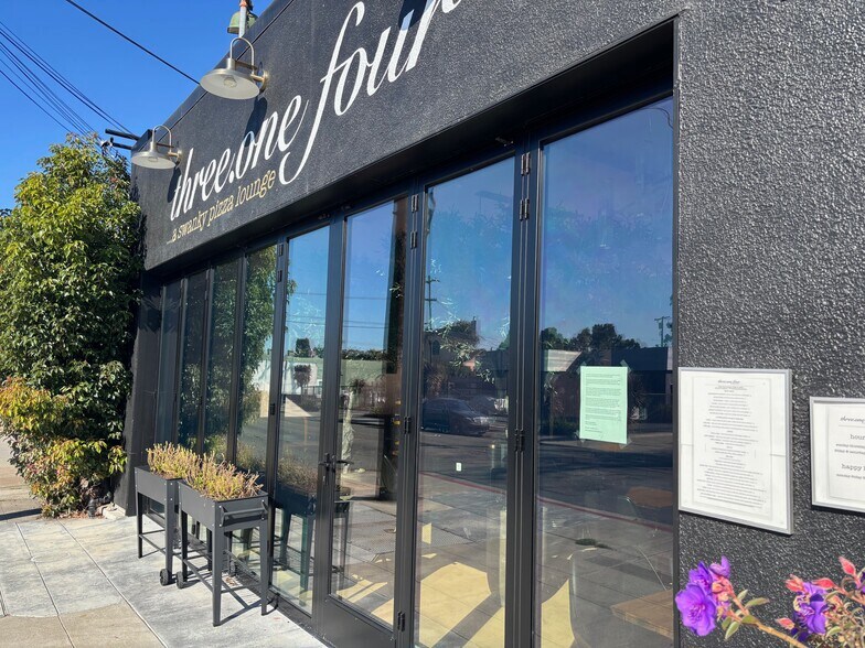 More Photos Of 1329 Gilman St, Berkeley Restaurant For Lease