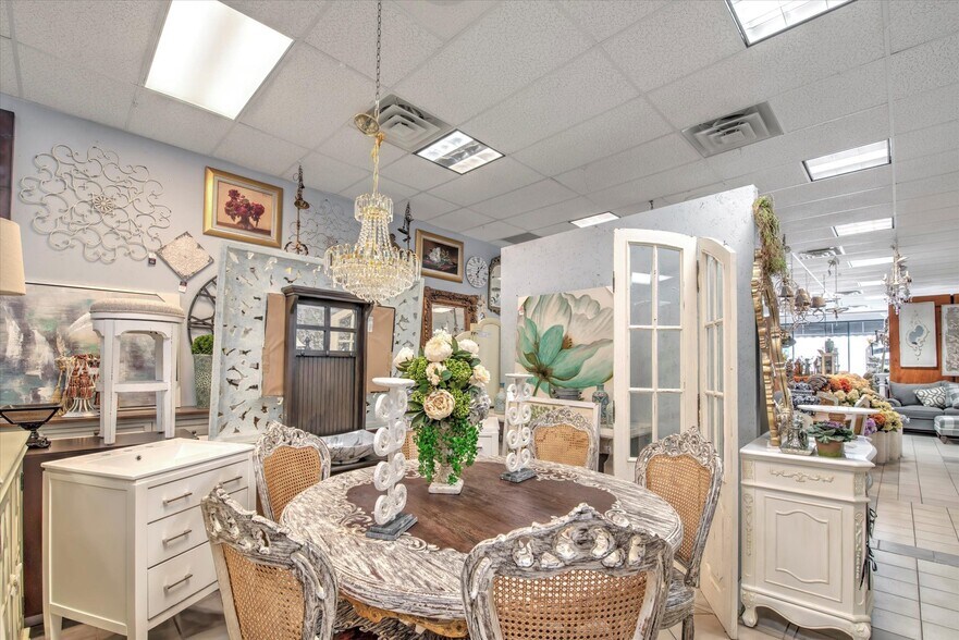 More Photos Of 1035 US Highway 9, Howell Storefront Retail Office For Lease