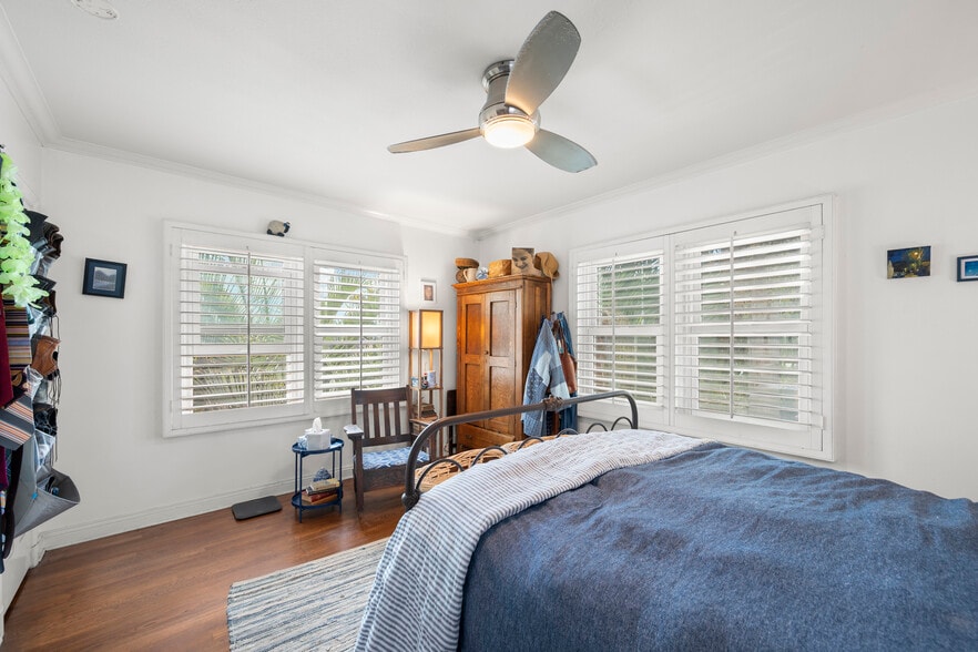 More Photos Of 112-20 E Redwood St, San Diego Apartments For Sale