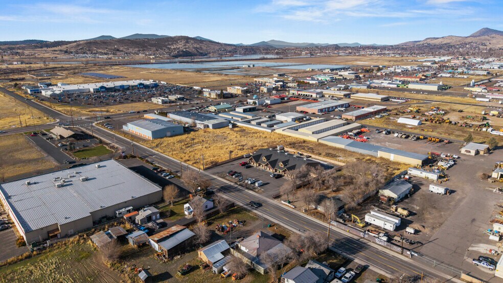 More Photos Of 2815 Laverne Ave, Klamath Falls Flex For Sale