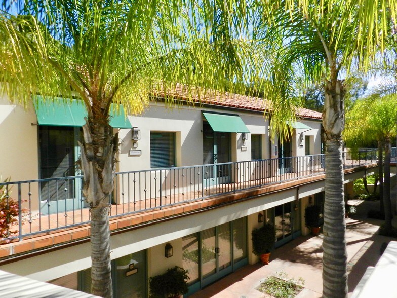 More Photos Of 550 Silver Spur Rd, Rancho Palos Verdes Office For Lease