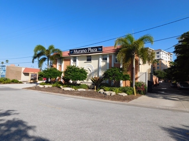 More Photos Of 127 Tampa Ave E, Venice Storefront Retail Office For Sale