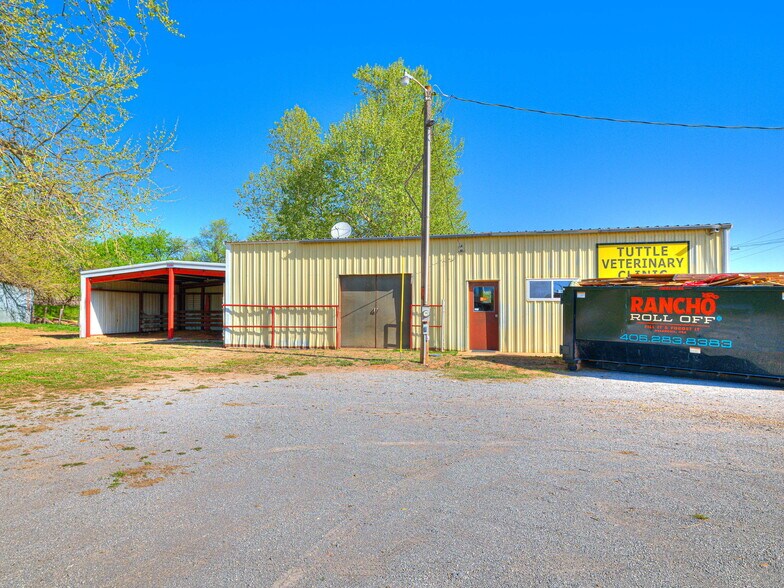 More Photos Of 601 Cimarron Rd, Tuttle Specialty For Sale