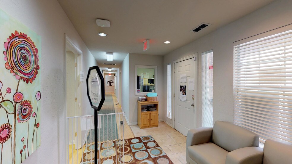 More Photos Of 1208 Bent Oaks Ct, Denton Office Residential For Sale