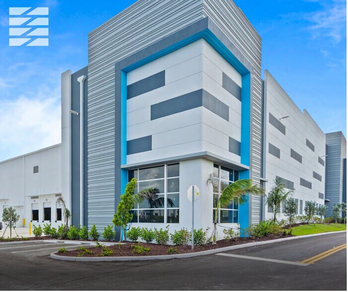 More Photos Of Park of Commerce Blvd, Homestead Unknown For Lease