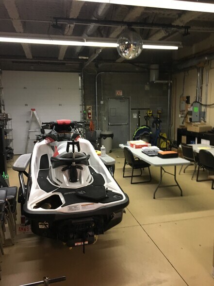 More Photos Of 65 Chippewa Rd, Sherwood Park Office For Sale