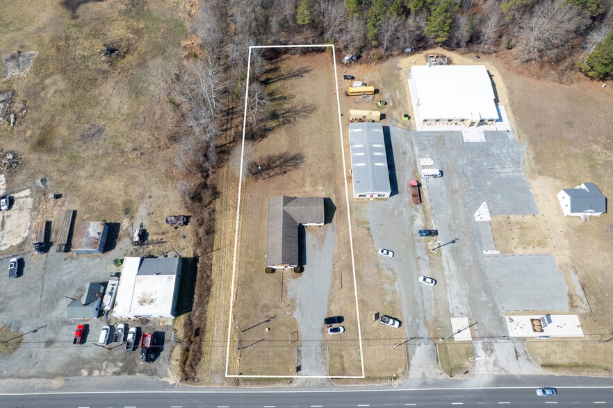 More Photos Of 7717 Richmond Tappahannock Hwy, Aylett Storefront Retail Office For Sale