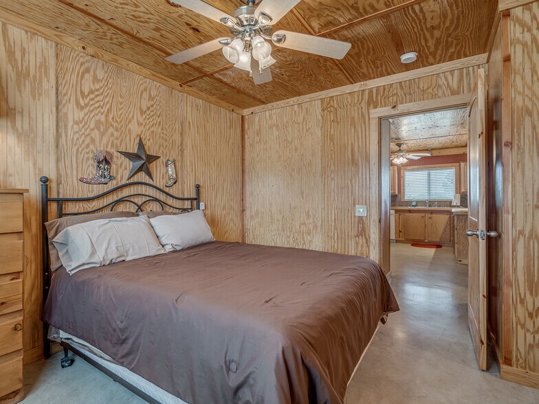 More Photos Of 341070 E 890 Rd, Chandler Lodge Meeting Hall For Sale