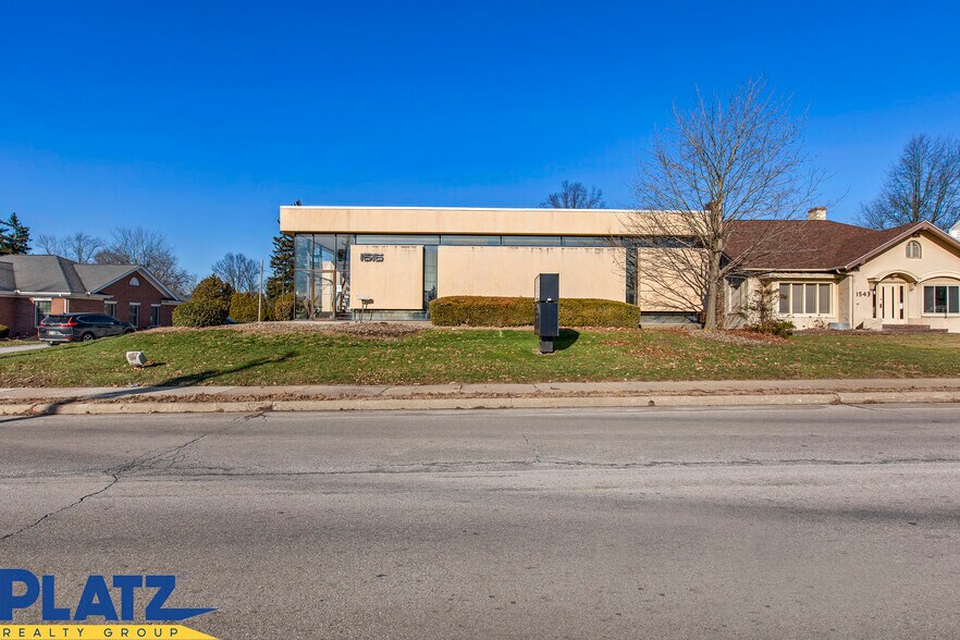 More Photos Of 1515 E Market St, Warren Medical For Sale