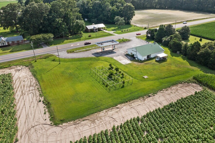 More Photos Of 3560 NC Hwy 43 Hwy N, Vanceboro Convenience Store For Sale
