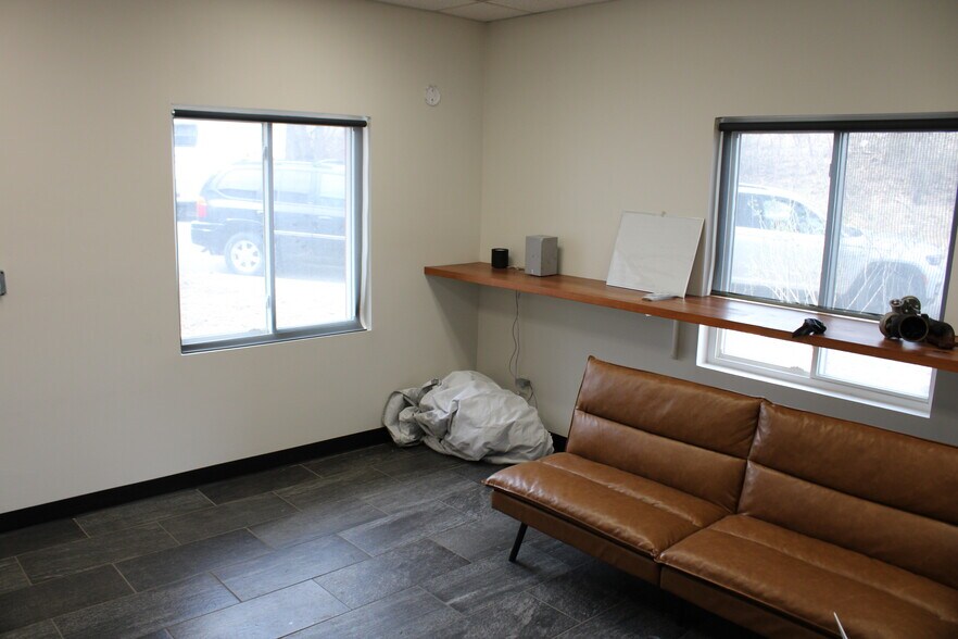 More Photos Of 601 13th Ave S, Hopkins Warehouse For Sale