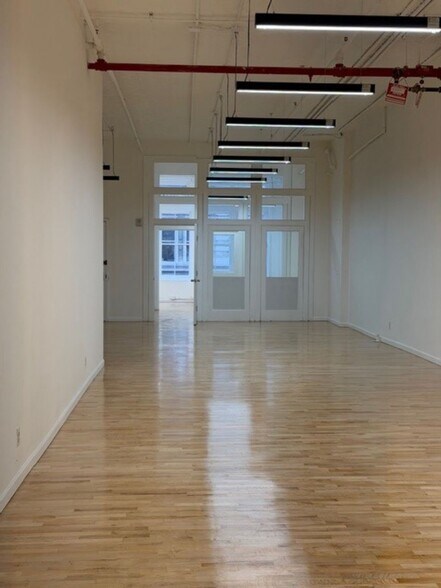 More Photos Of 166 Mercer St, New York Office For Lease
