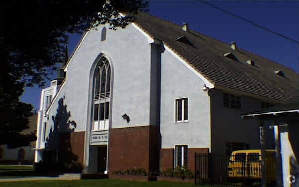 More Photos Of 998-1032 N G St, San Bernardino Religious Facility For Lease