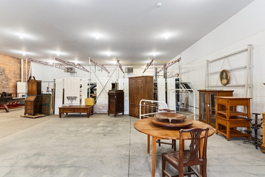 More Photos Of 4654 Water St, Columbiaville Storefront Retail Residential For Sale
