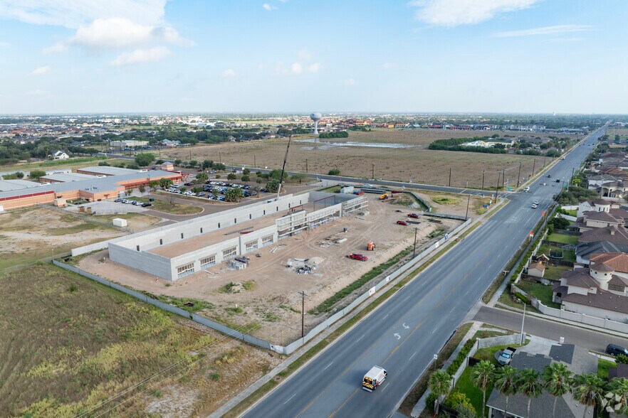 More Photos Of 5013 Sugar rd, Edinburg Medical For Lease