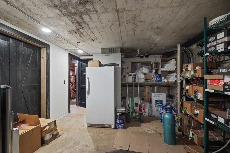 More Photos Of 6480 SE Highway 169, Saint Joseph Sports And Entertainment For Sale