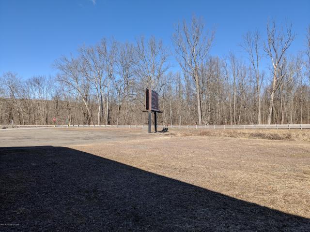 More Photos Of 105 Dixon Rd, Tunkhannock Self Storage For Lease