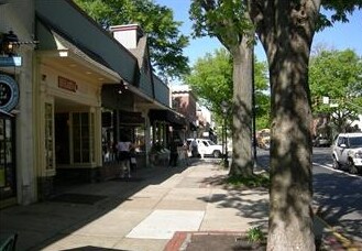 More Photos Of 53 E Kings Hwy, Haddonfield Storefront For Lease