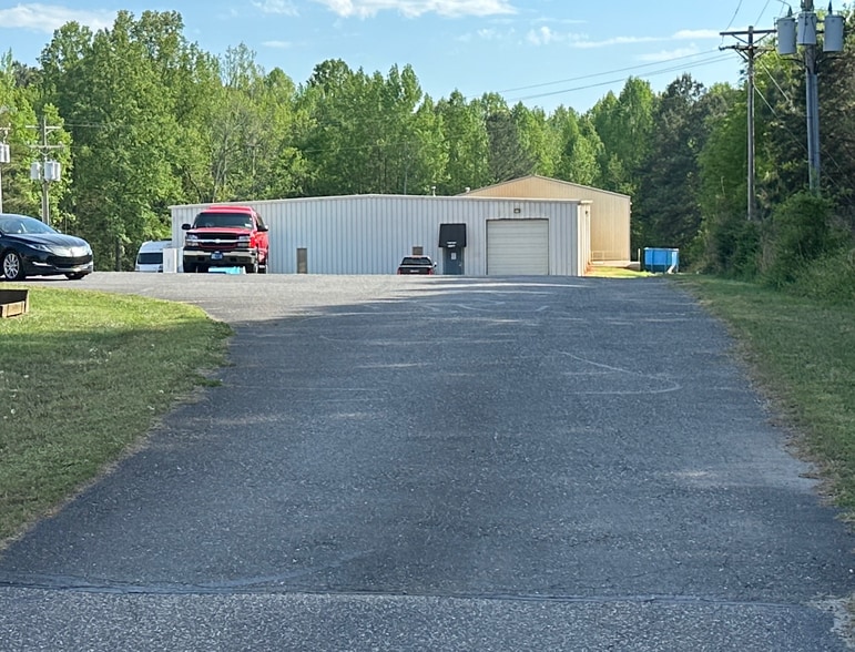 More Photos Of 4377 Dallas Cherryville Hwy, Bessemer City Industrial For Lease