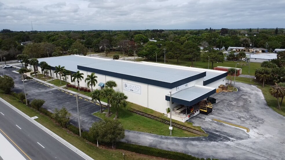 Primary Photo Of 600 Edwards Rd, Fort Pierce Warehouse For Sale