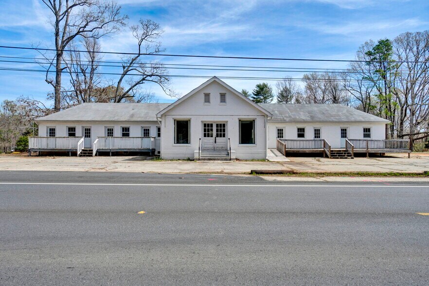 Primary Photo Of 12117 Highway 221, Woodruff Office For Sale