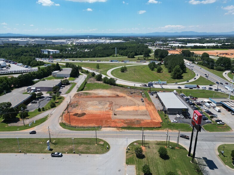 More Photos Of 30 Freeman Farm rd, Duncan Land For Lease