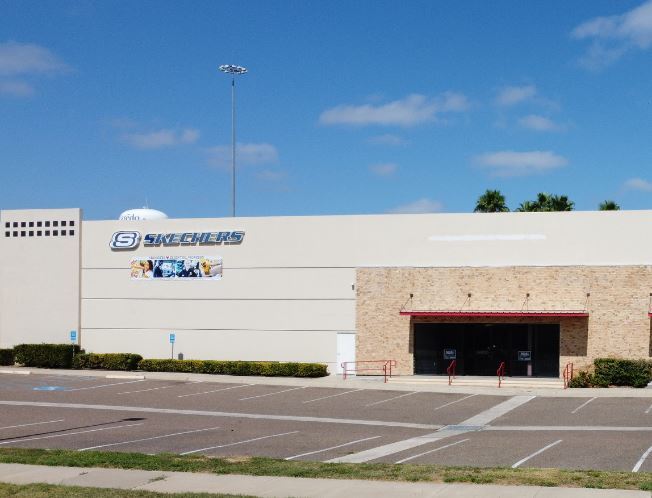 More Photos Of 7901 San Dario Ave, Laredo General Retail For Lease