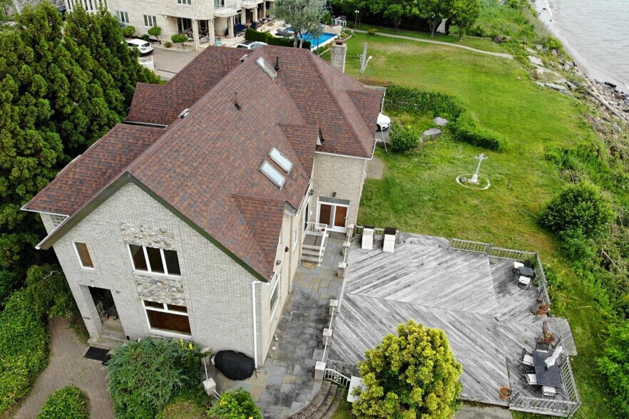More Photos Of 161 Boardwalk Ave, Staten Island Multifamily For Sale