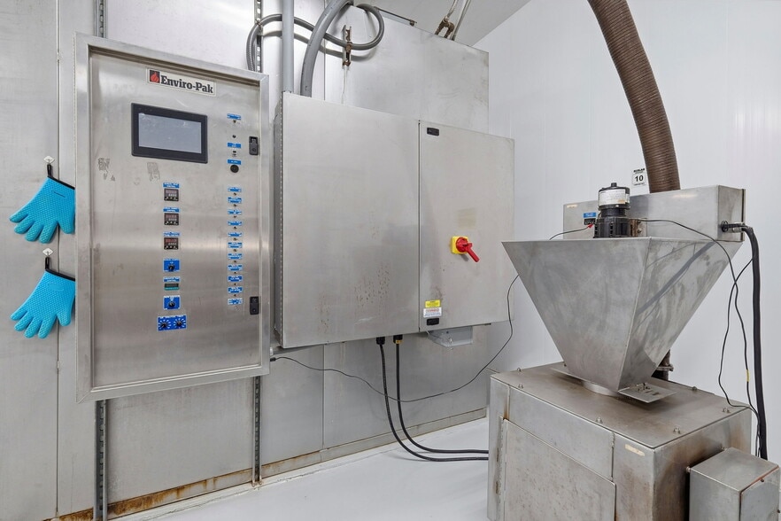 More Photos Of 1035 17th Ave, Santa Cruz Warehouse For Sale