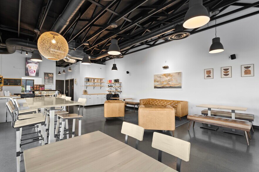 More Photos Of 1802 1st, Yakima Restaurant For Sale