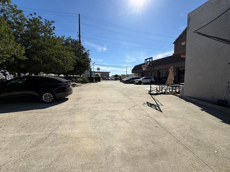 More Photos Of 4037 Arden Dr, El Monte Storefront Retail Office For Sale