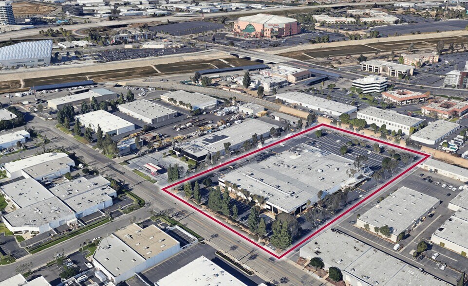 More Photos Of 1717 W Collins Ave, Orange Manufacturing For Sale